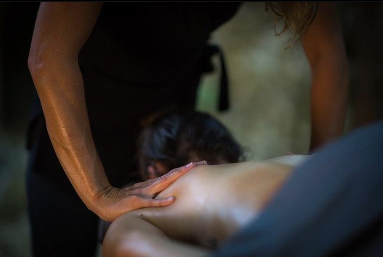 Beauty IQ Pro Spa Massage Therapy Massage Therapist Massages Masseuse